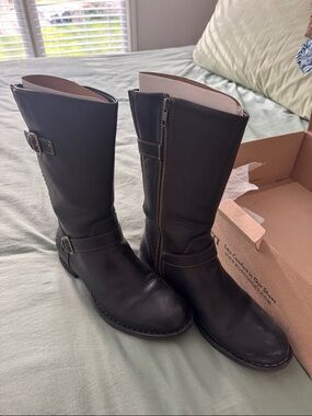 Born Black Leather Mid-Calf Zip Boots